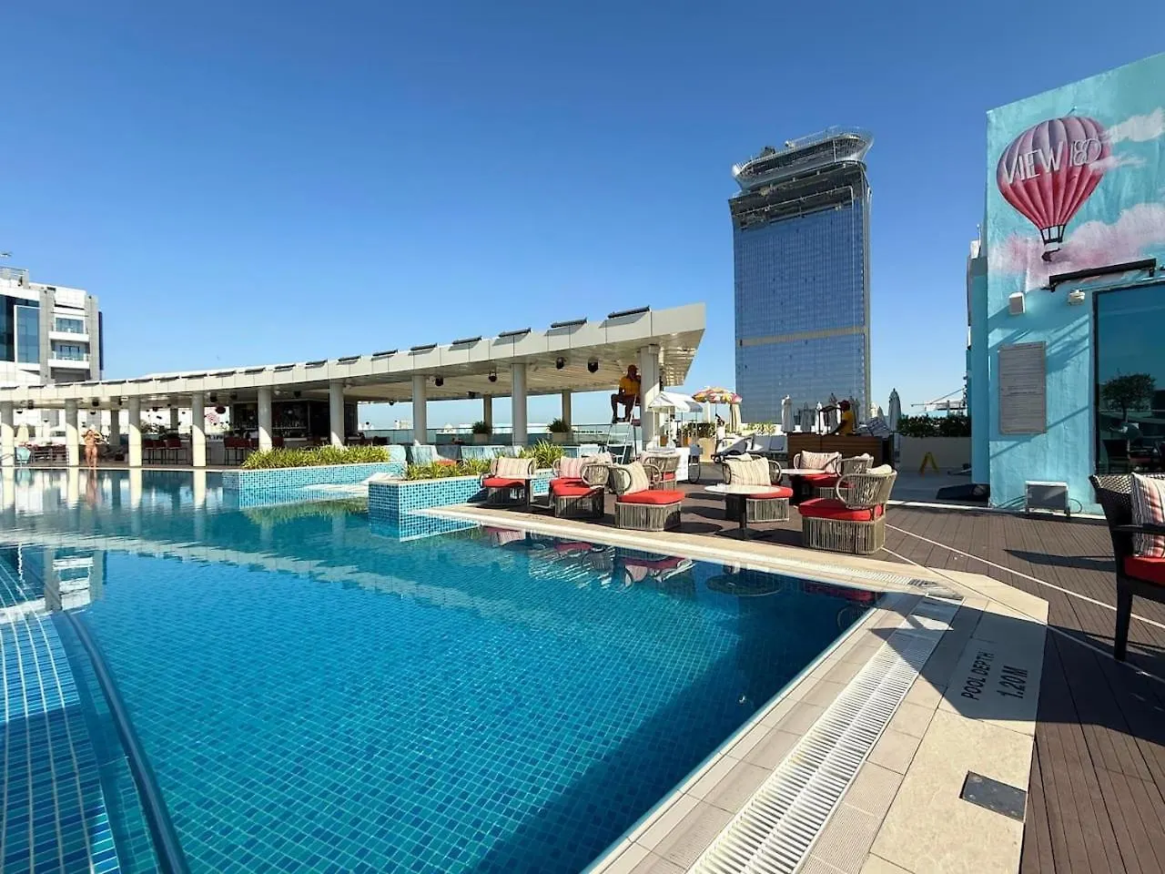 Cozy Studio Apartment With Beach Access - Palm Jumeirah Dubai
